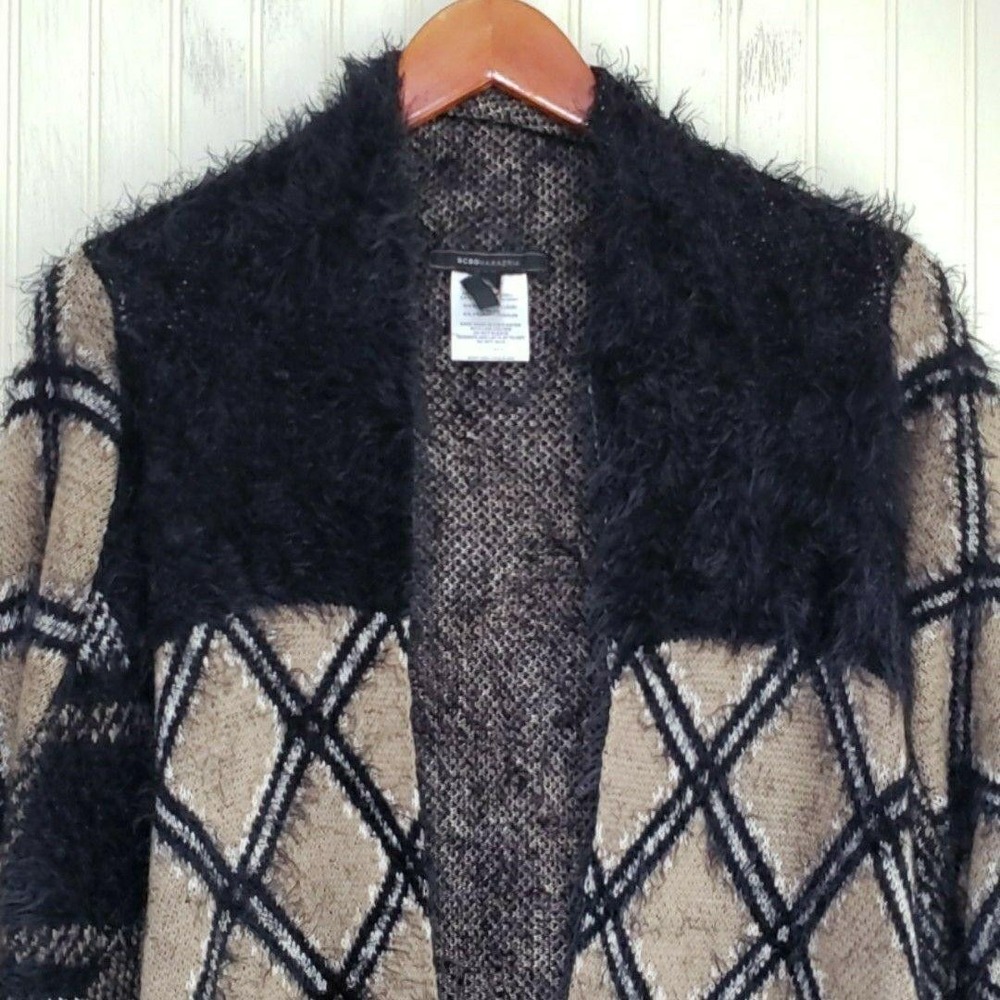 BCBGMAXAZRIA Cardigan Sweater Womens Medium Beige Argyle Open Front Fringe Trim